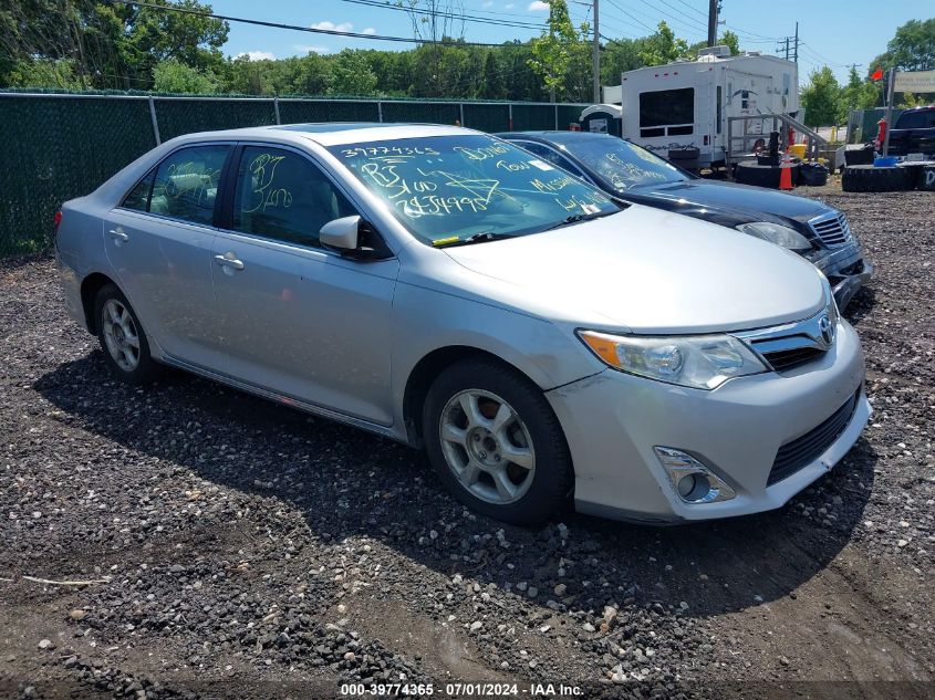 2014 TOYOTA CAMRY XLE