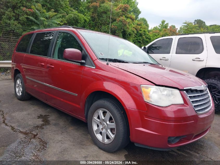 2010 CHRYSLER TOWN & COUNTRY TOURING PLUS