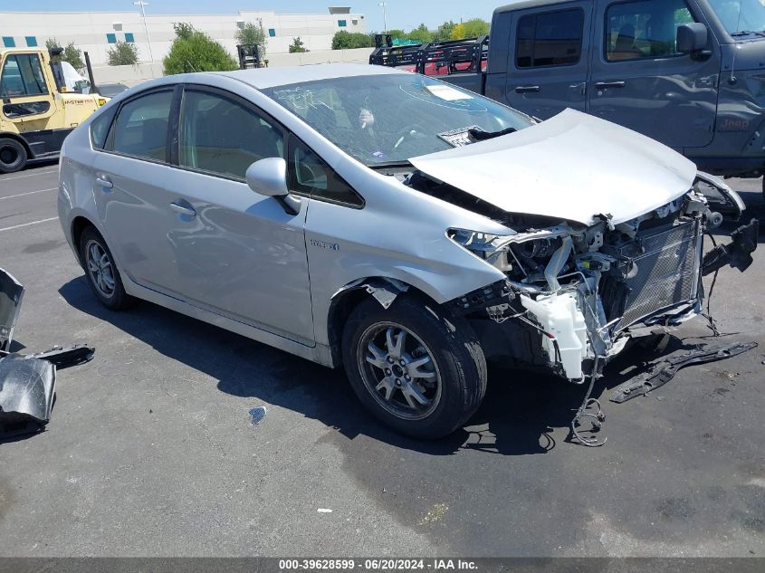 2010 TOYOTA PRIUS III