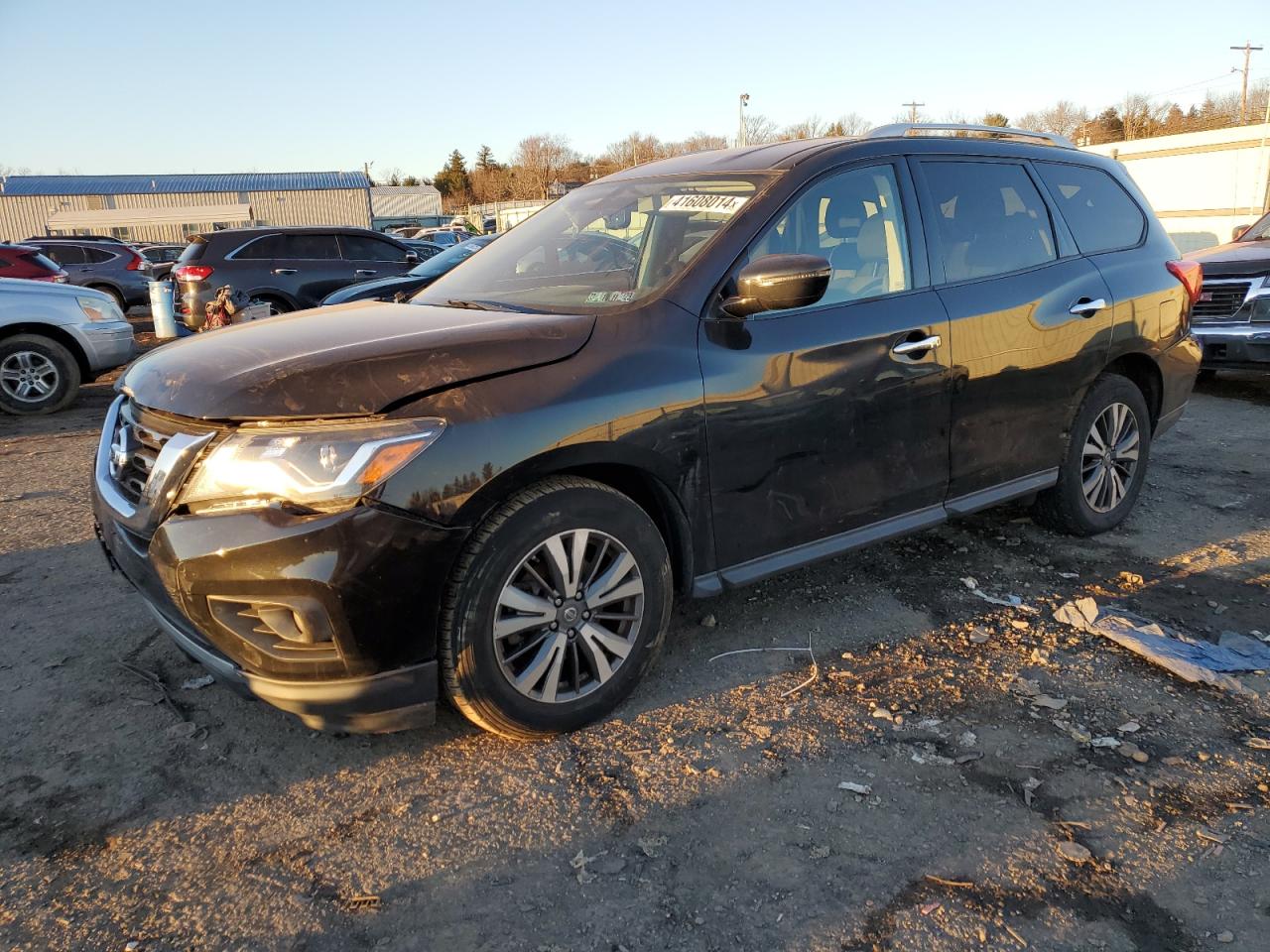 2017 NISSAN PATHFINDER S