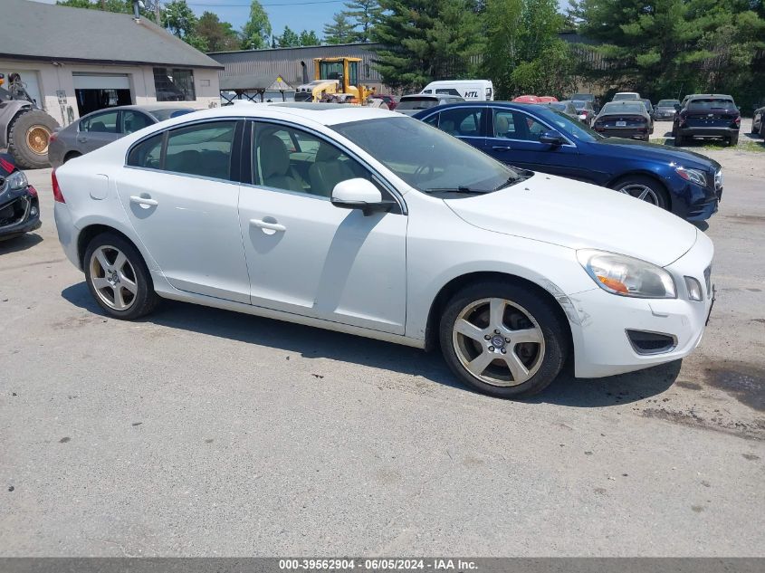 2013 VOLVO S60 T5/T5 PLATINUM/T5 PREMIER/T5 PREMIER PLUS