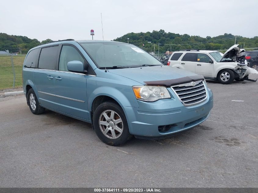 2010 CHRYSLER TOWN & COUNTRY TOURING PLUS