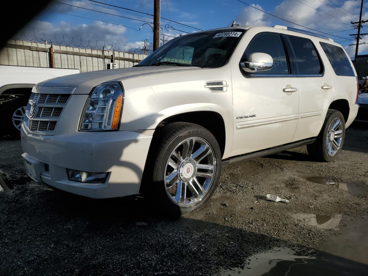 2014 CADILLAC ESCALADE PREMIUM