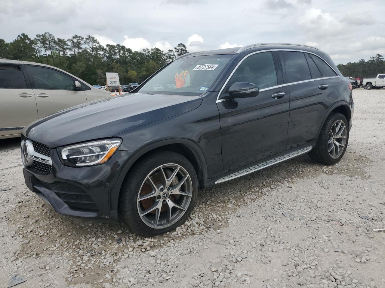 2022 MERCEDES-BENZ GLC 300