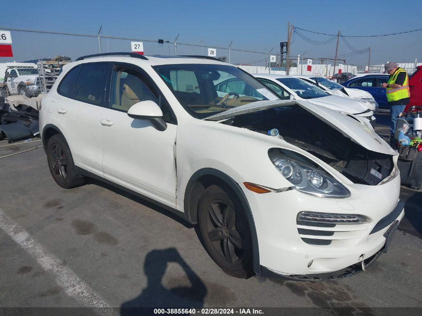 2011 PORSCHE CAYENNE