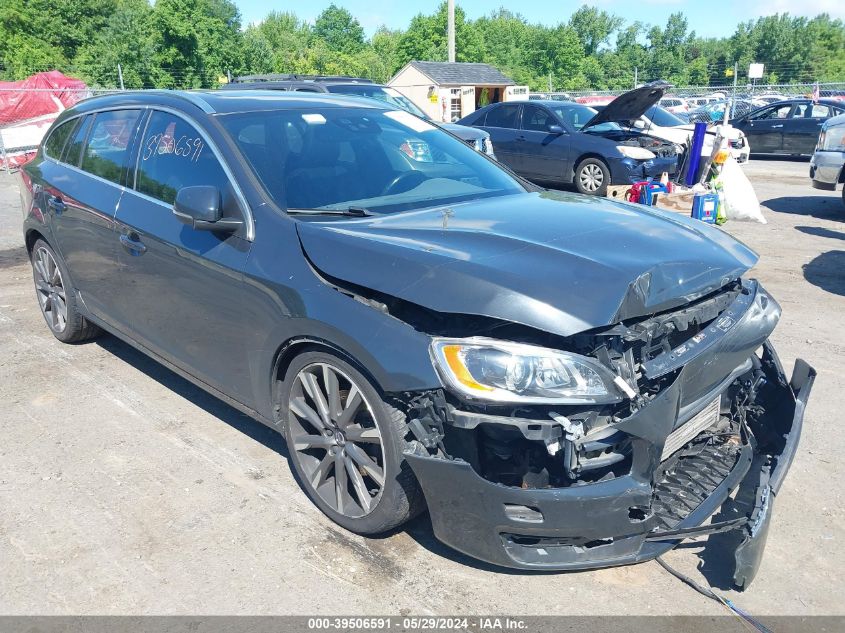 2015 VOLVO V60 T5 PLATINUM