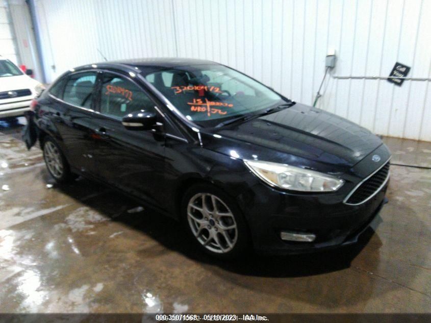 2015 FORD FOCUS SE