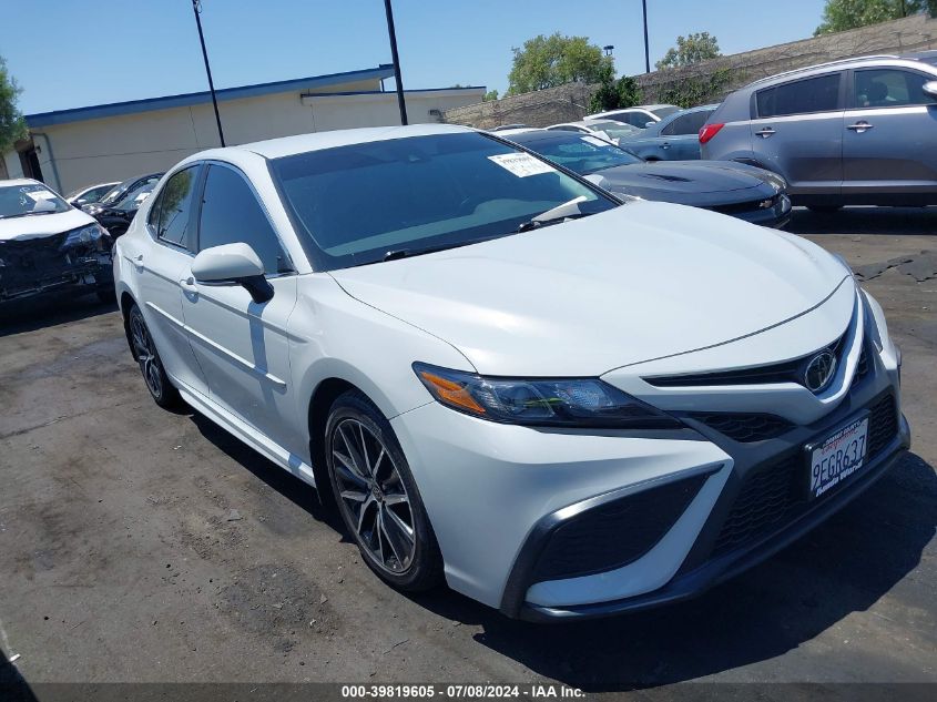 2023 TOYOTA CAMRY SE