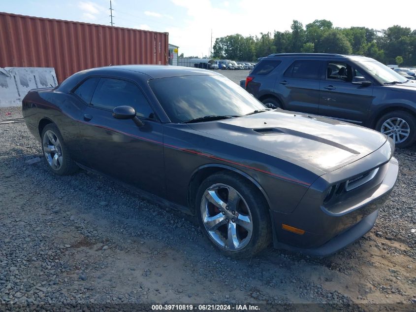 2013 DODGE CHALLENGER SXT