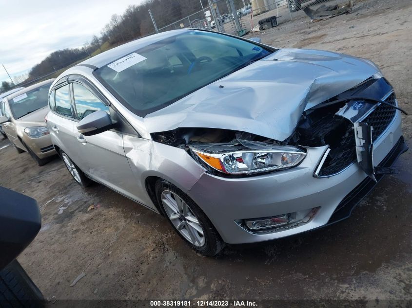 2016 FORD FOCUS SE