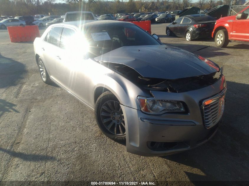 2013 CHRYSLER 300