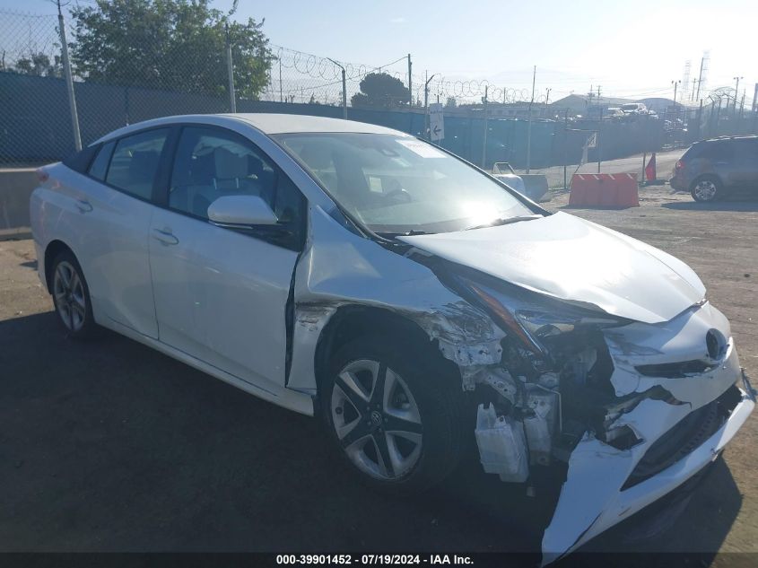 2016 TOYOTA PRIUS FOUR TOURING