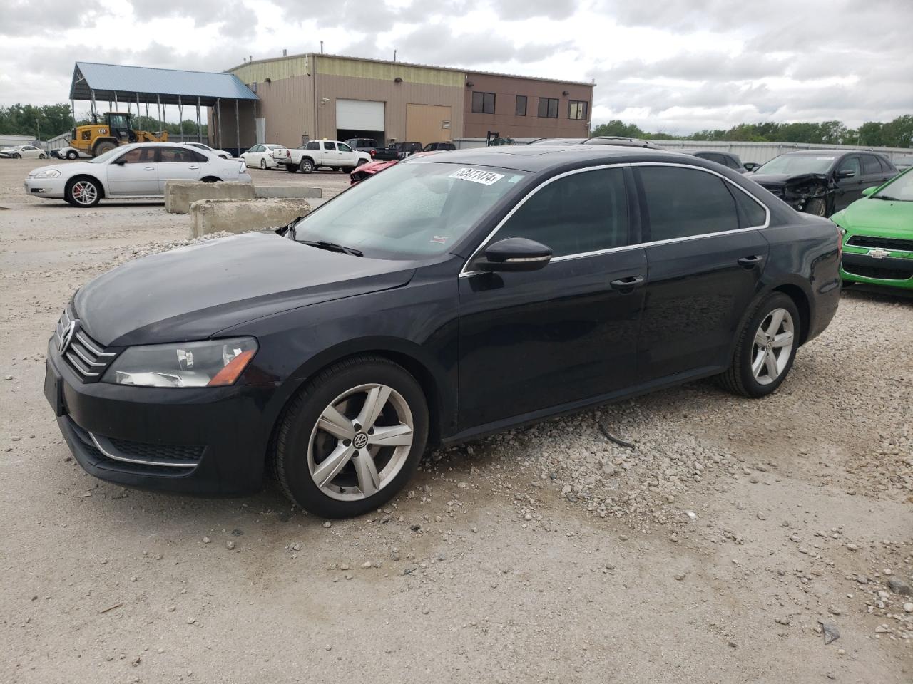 2012 VOLKSWAGEN PASSAT SE