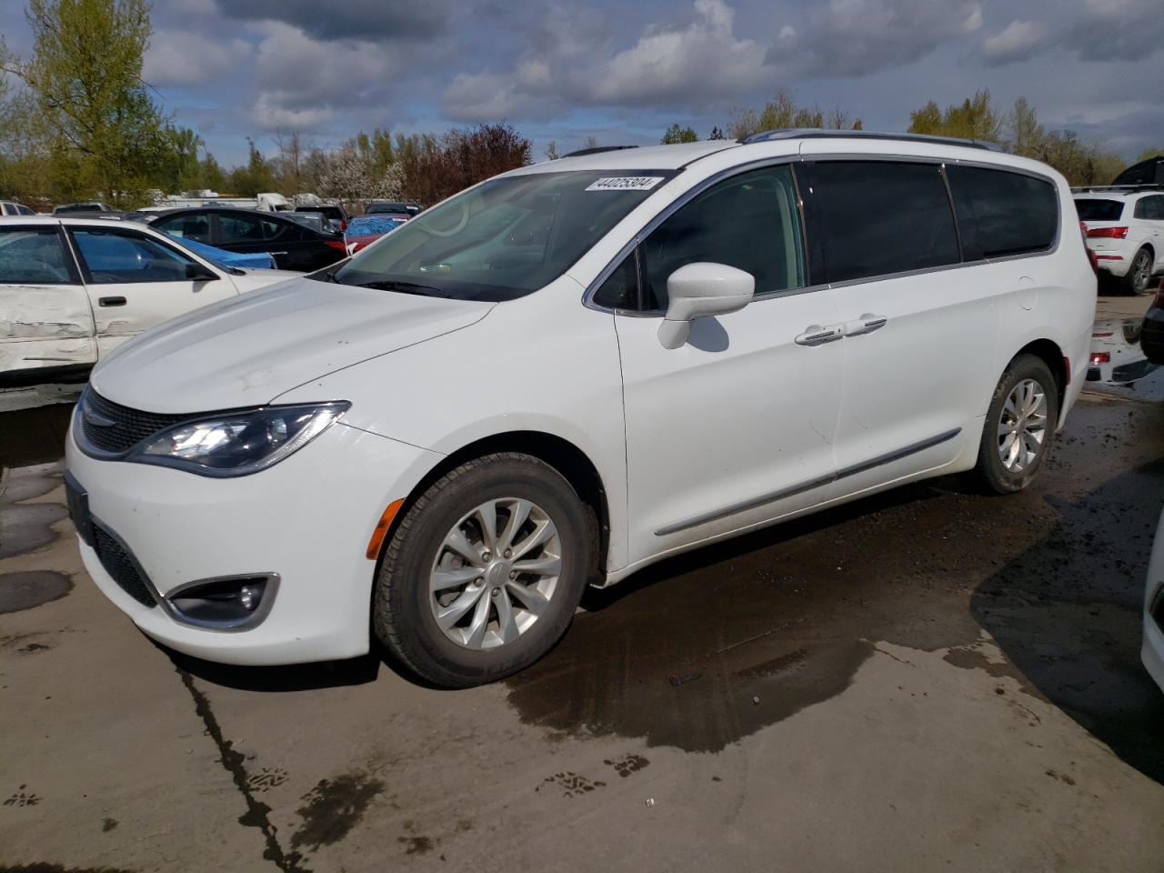 2019 CHRYSLER PACIFICA TOURING L