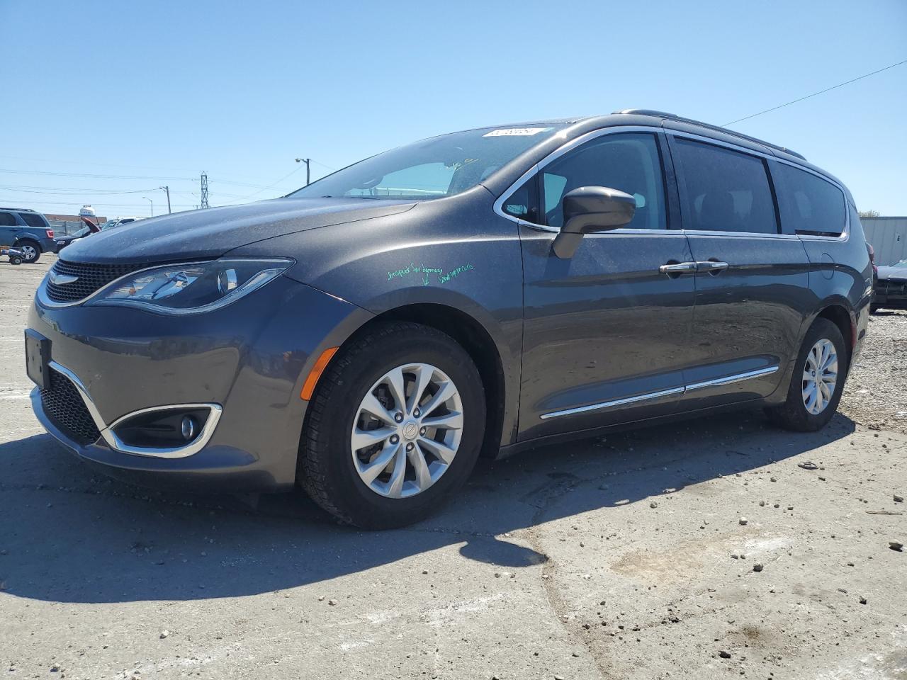 2017 CHRYSLER PACIFICA TOURING L