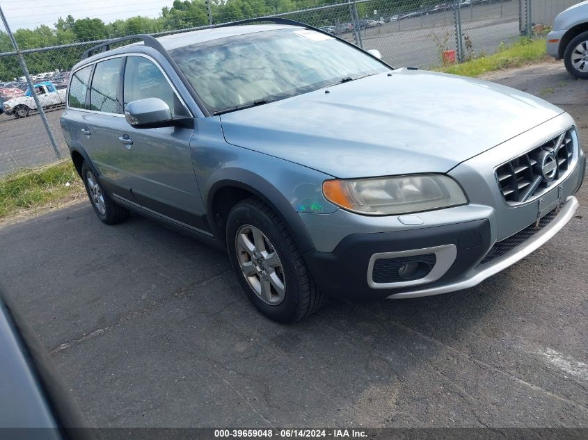 2011 VOLVO XC70 3.2