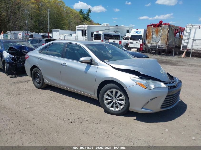 2015 TOYOTA CAMRY LE