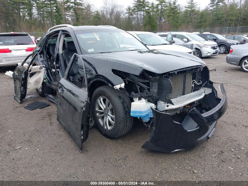 2015 INFINITI QX70