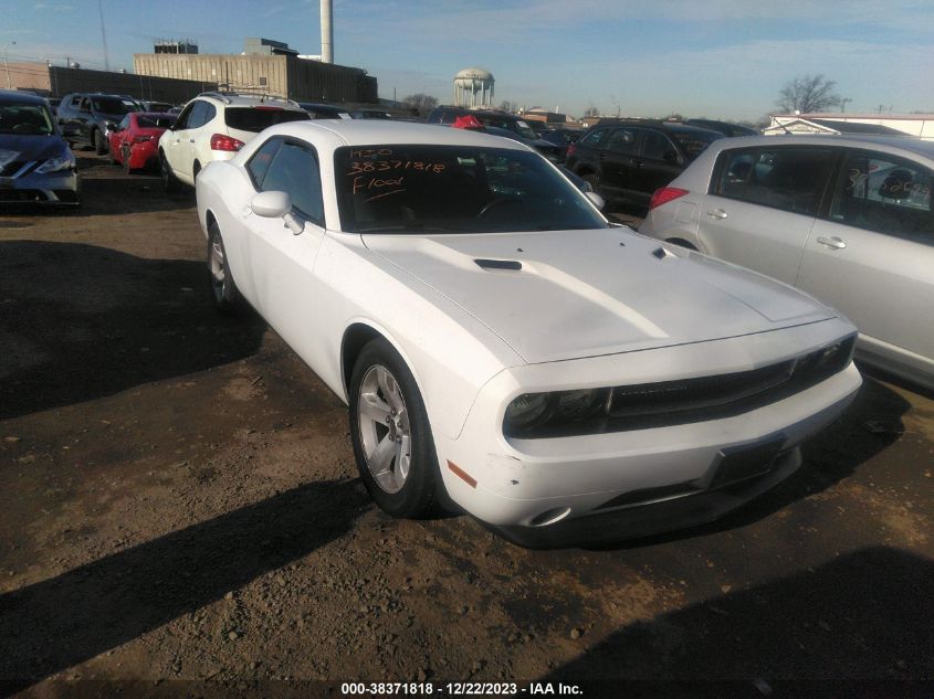 2013 DODGE CHALLENGER SXT