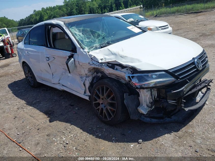 2015 VOLKSWAGEN JETTA 1.8T SE