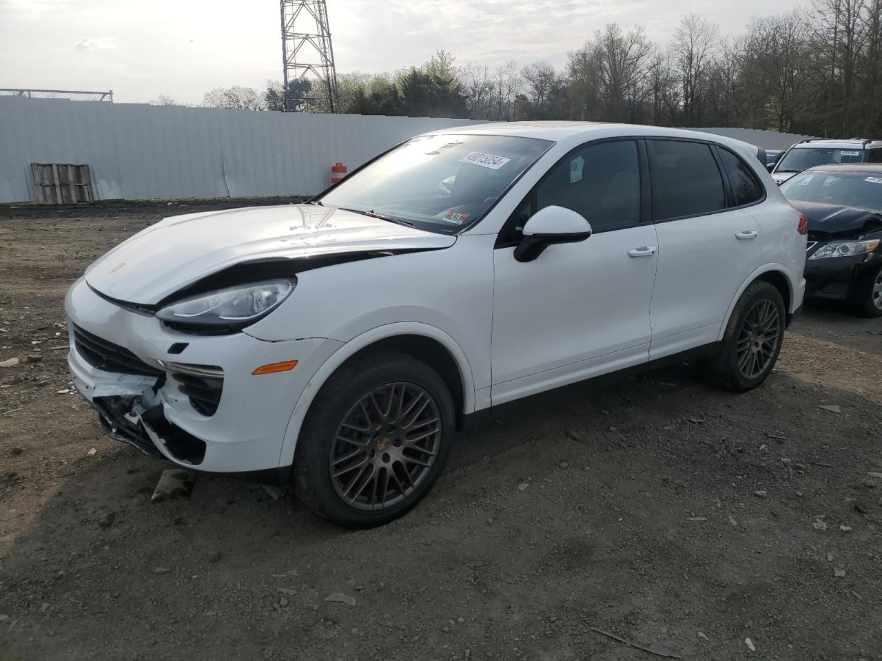 2017 PORSCHE CAYENNE