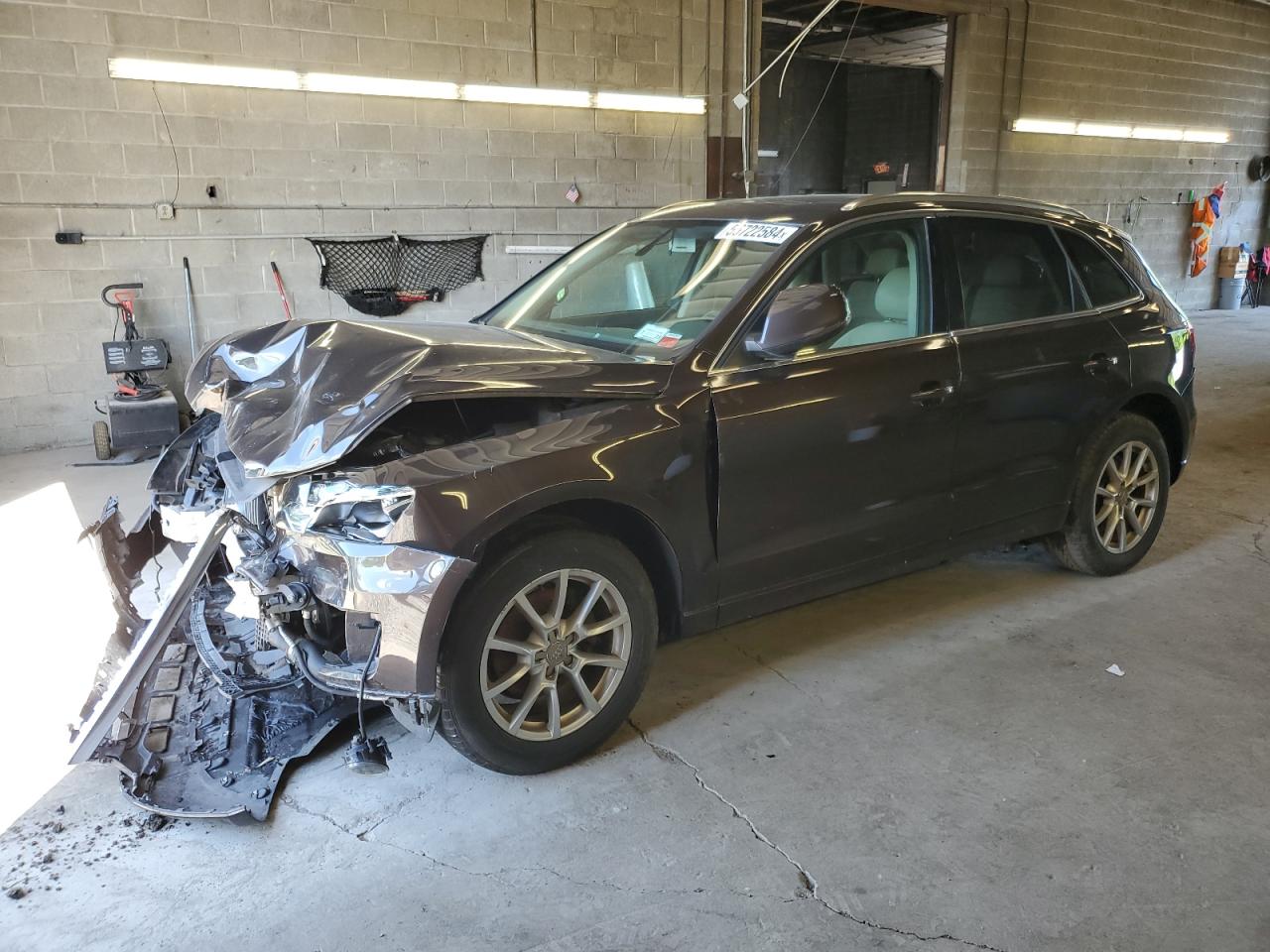 2011 AUDI Q5 PREMIUM PLUS