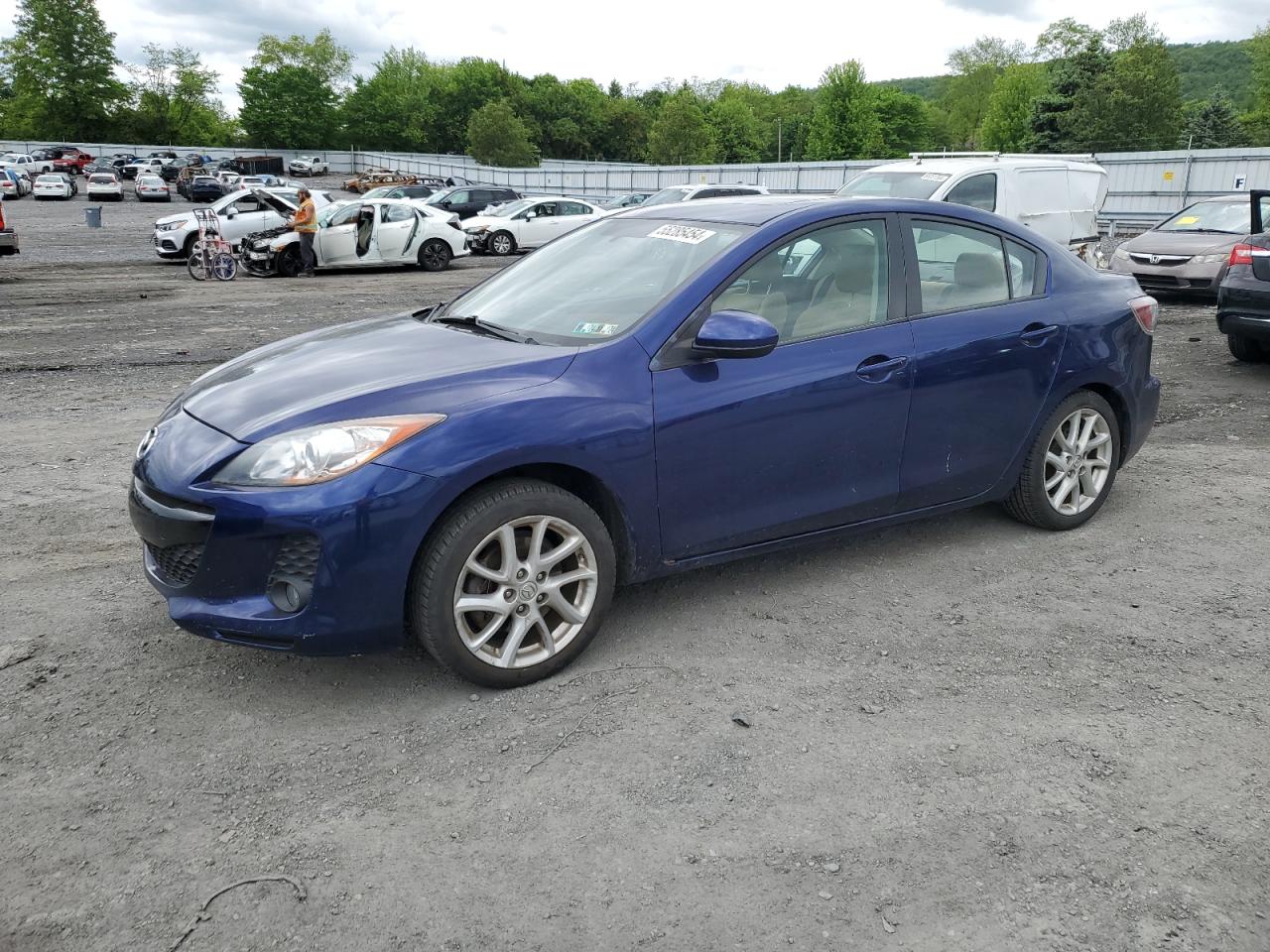 2012 MAZDA 3 S