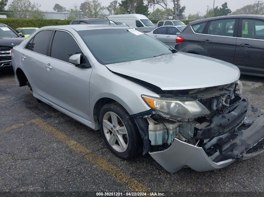 2012 TOYOTA CAMRY SE