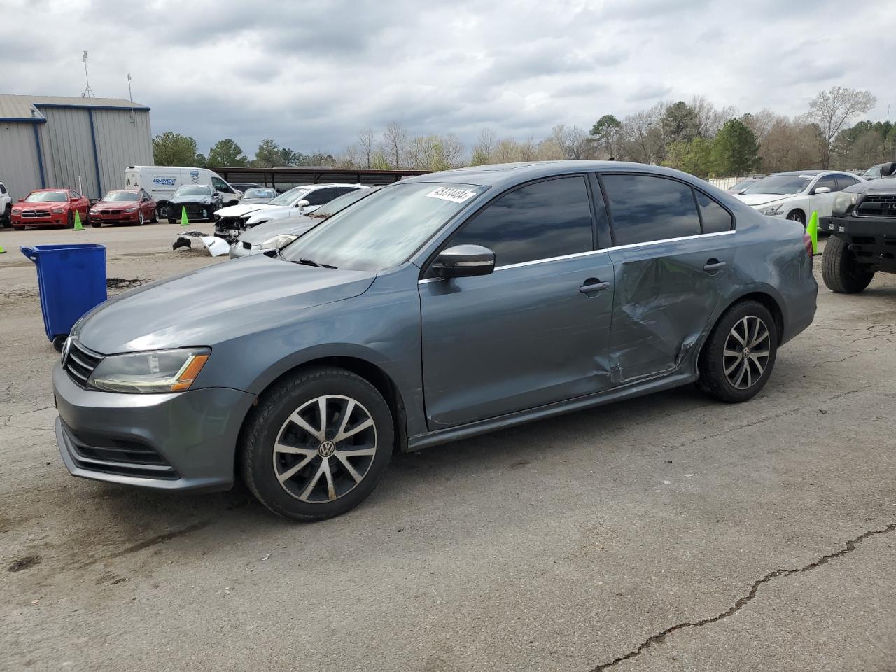 2017 VOLKSWAGEN JETTA SE