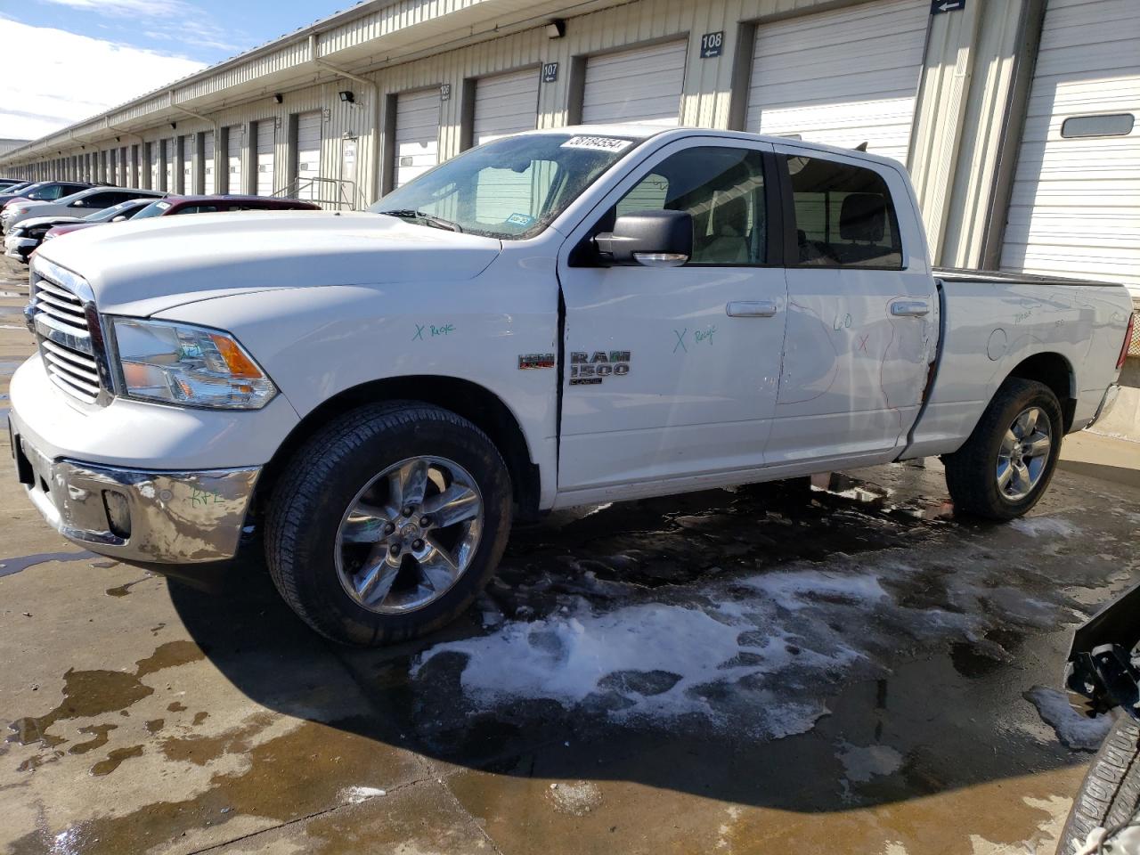 2019 RAM 1500 CLASSIC SLT