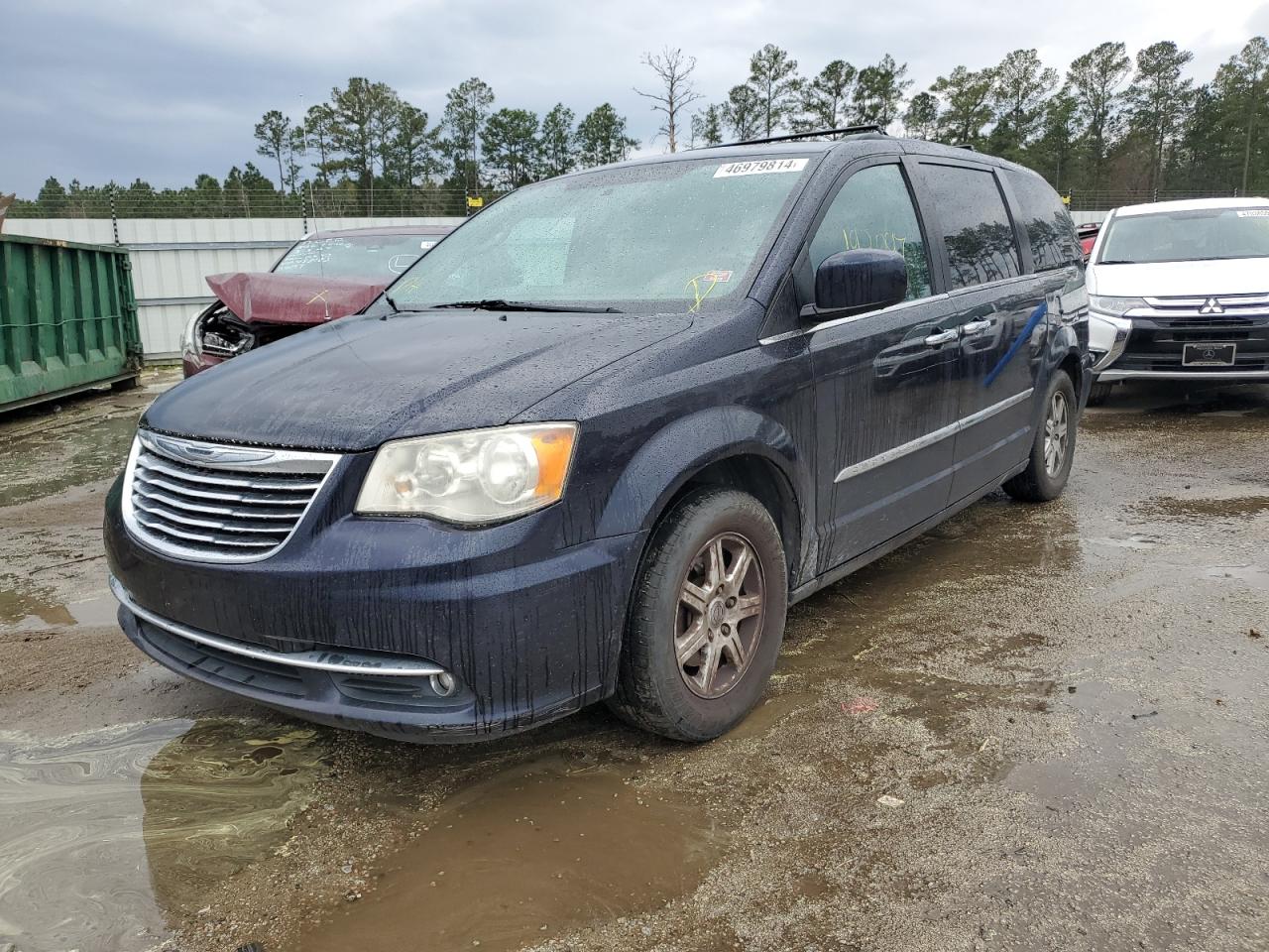 2011 CHRYSLER TOWN & COUNTRY TOURING