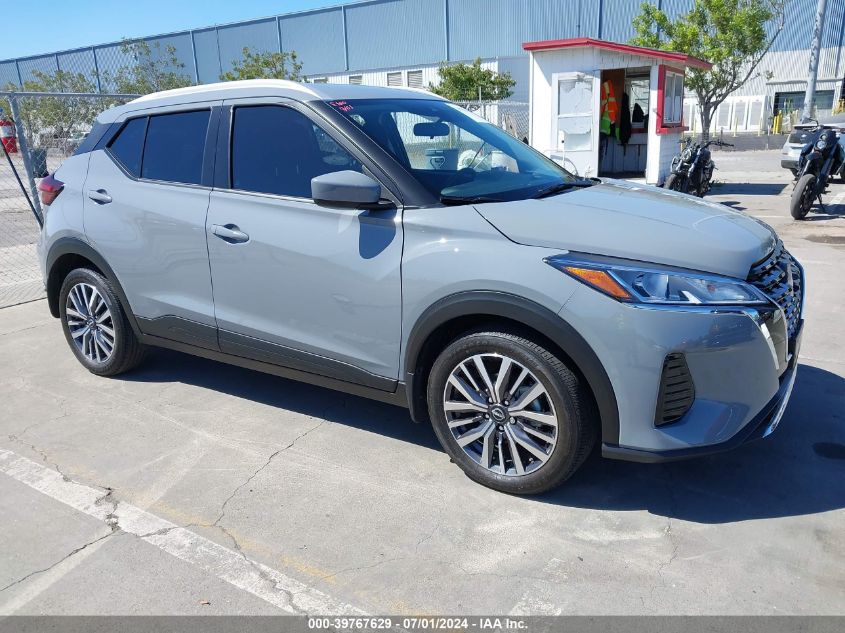 2022 NISSAN KICKS SV XTRONIC CVT