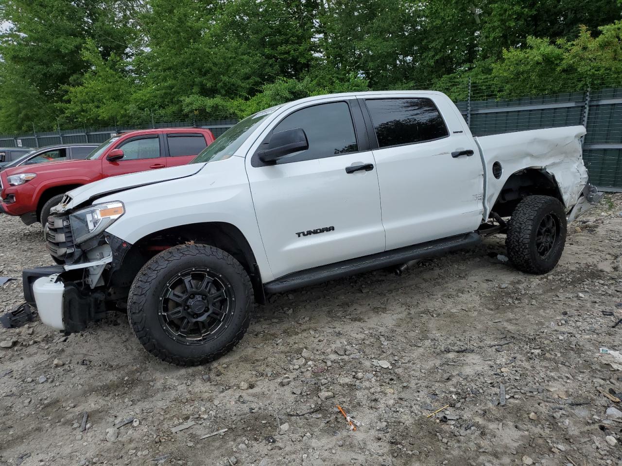 2021 TOYOTA TUNDRA CREWMAX LIMITED