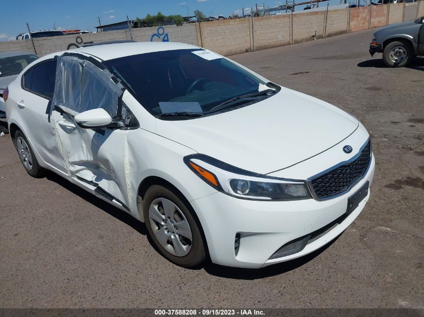 2018 KIA FORTE LX