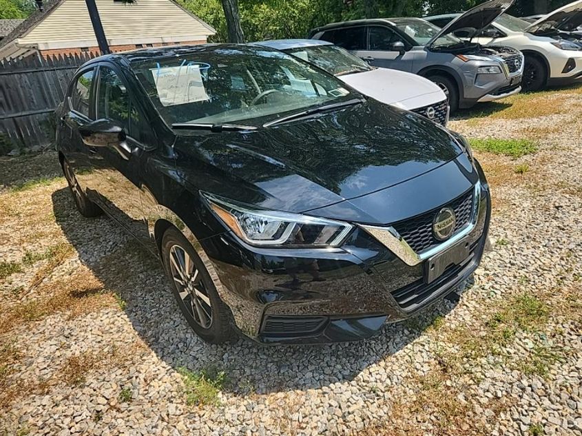 2022 NISSAN VERSA SV