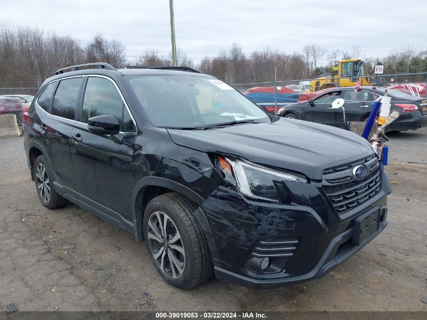 2022 SUBARU FORESTER LIMITED