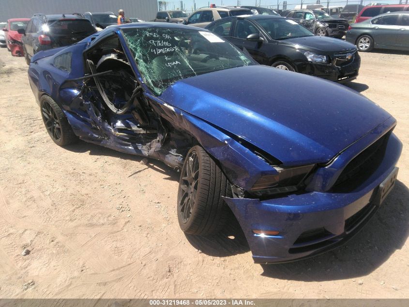 2014 FORD MUSTANG V6