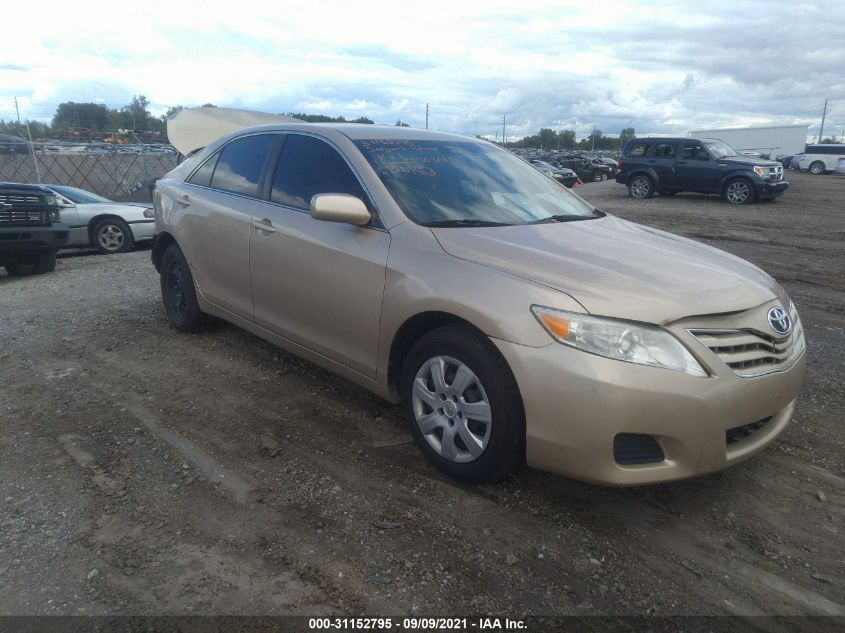 2010 TOYOTA CAMRY LE