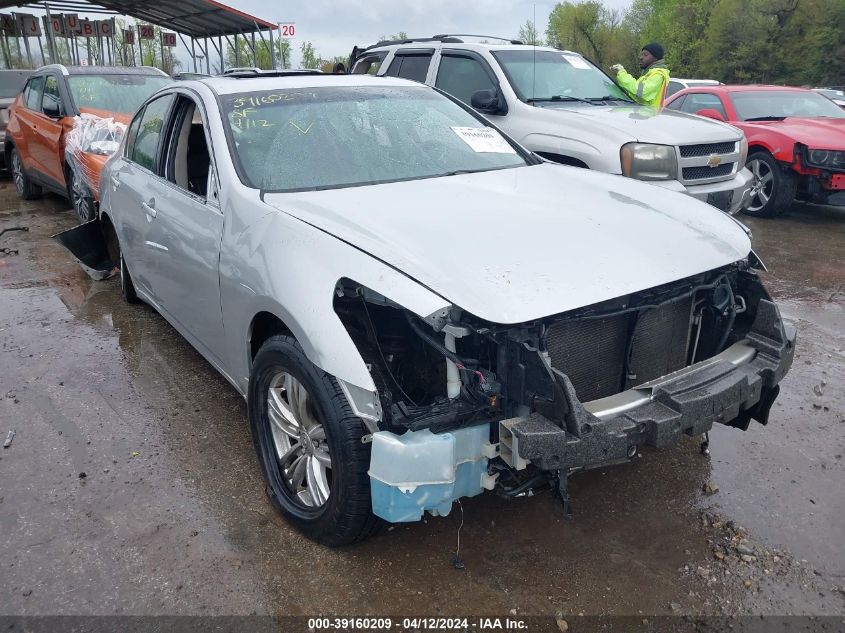 2013 INFINITI G37X