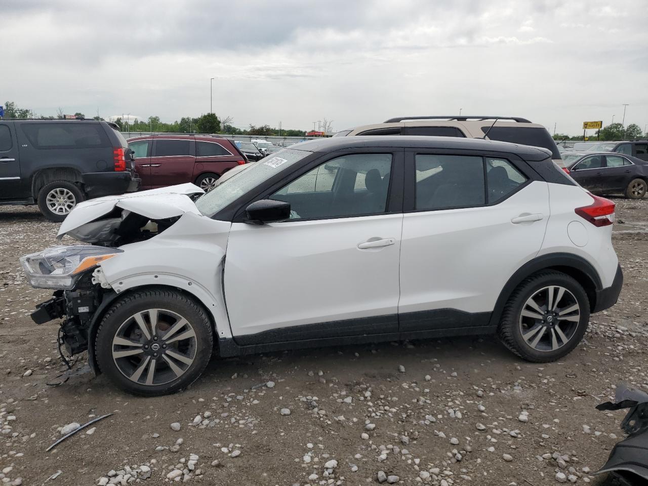 2020 NISSAN KICKS SV