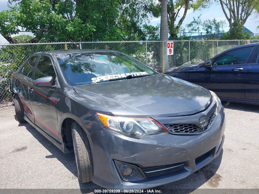 2012 TOYOTA CAMRY SE