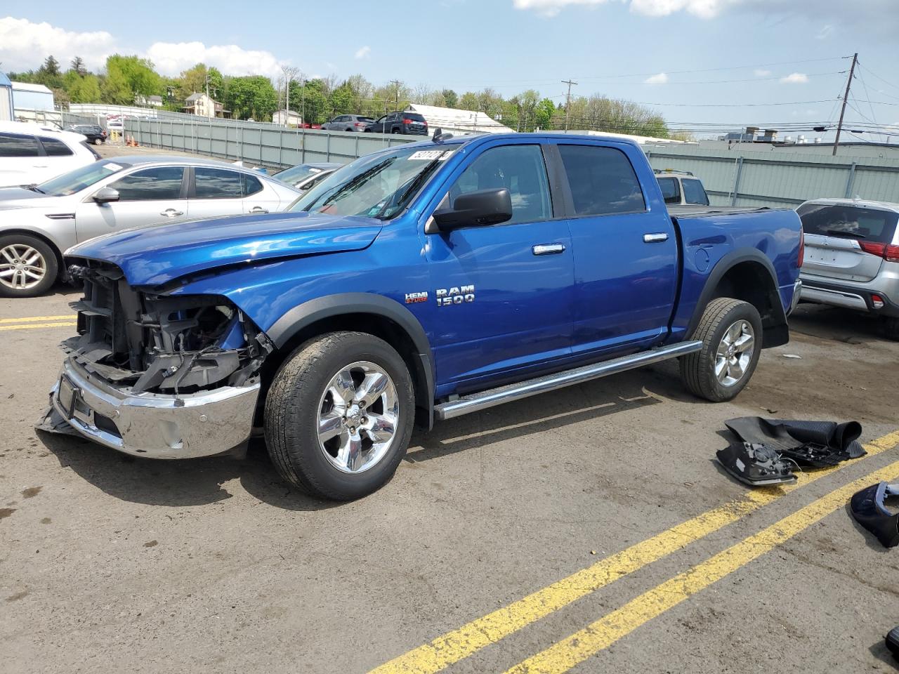 2016 RAM 1500 SLT