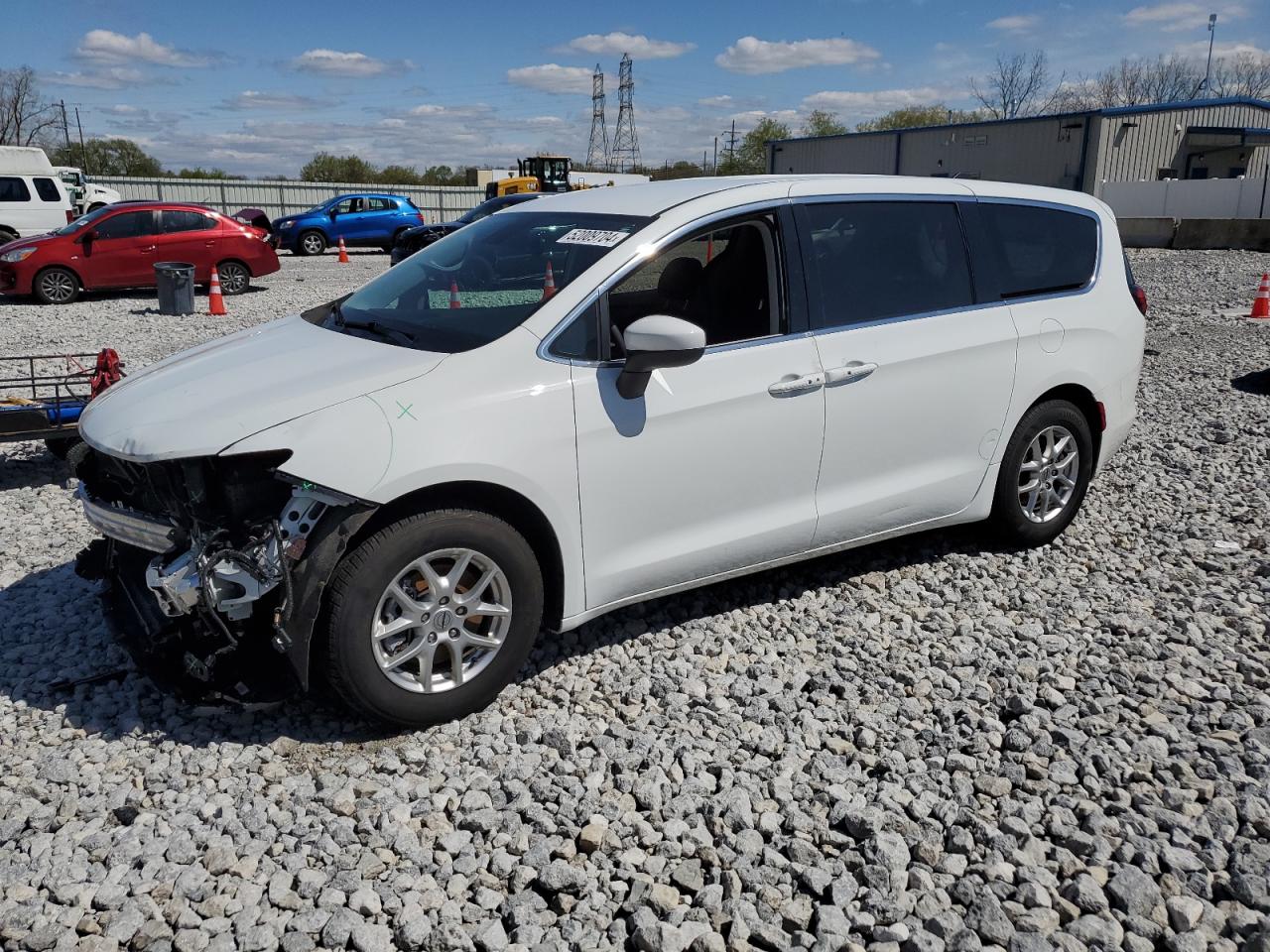 2023 CHRYSLER VOYAGER LX