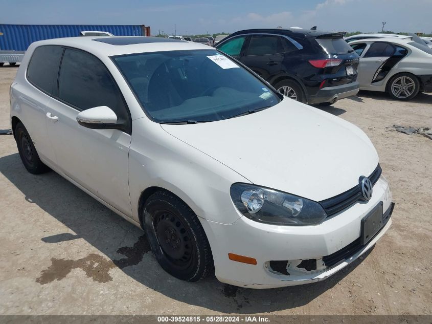 2013 VOLKSWAGEN GOLF 2.5L 2-DOOR