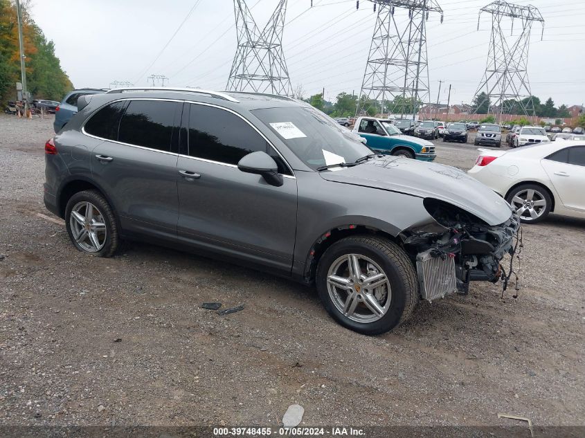 2017 PORSCHE CAYENNE S