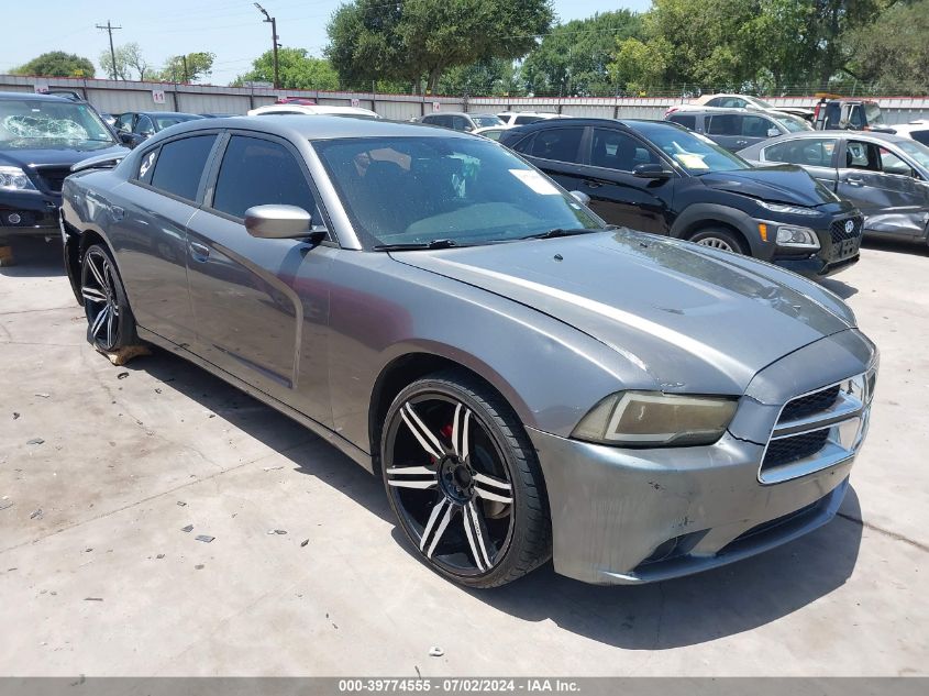 2011 DODGE CHARGER