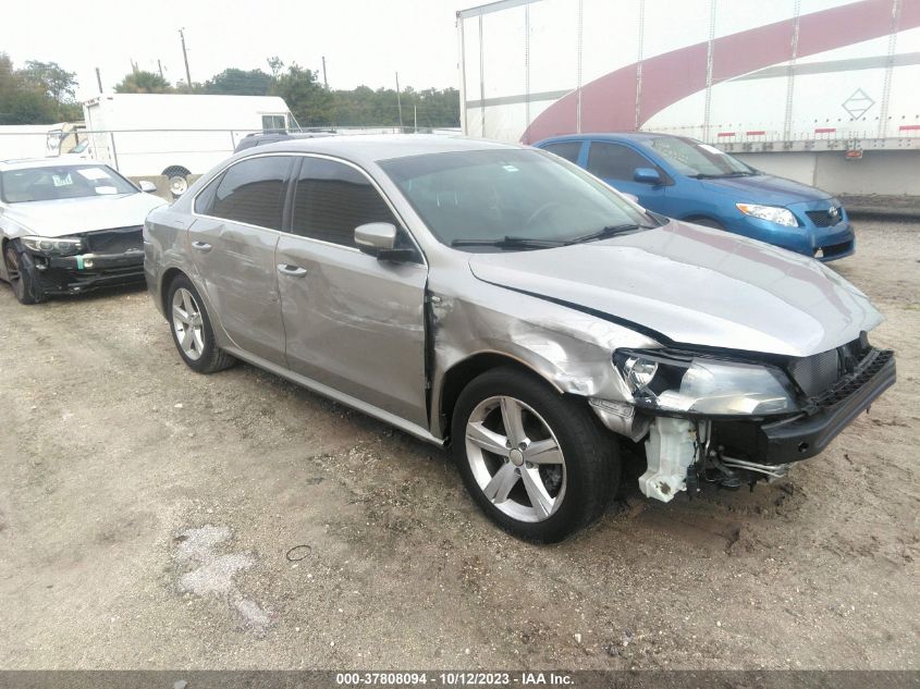 2014 VOLKSWAGEN PASSAT 1.8T WOLFSBURG EDITION