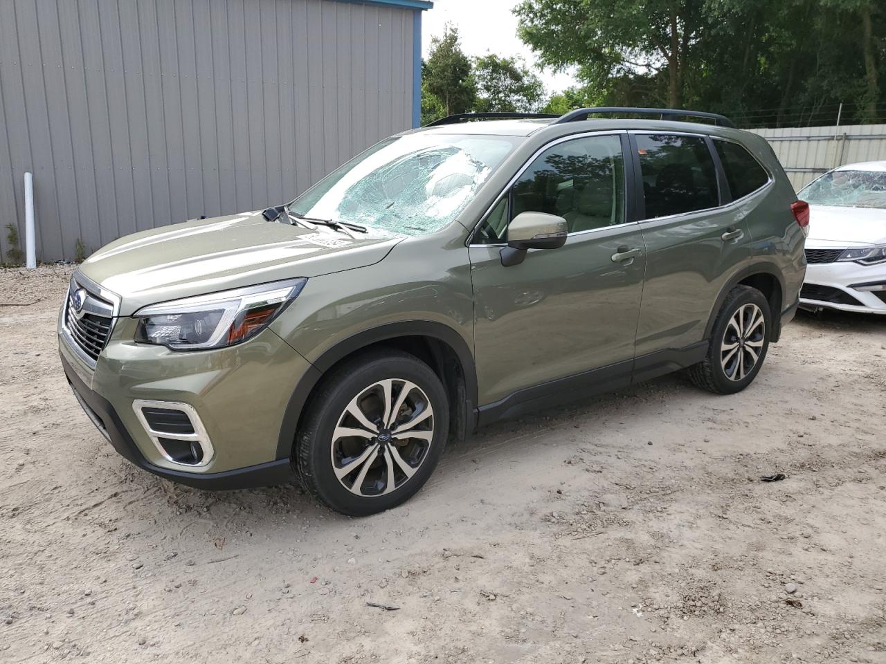 2021 SUBARU FORESTER LIMITED