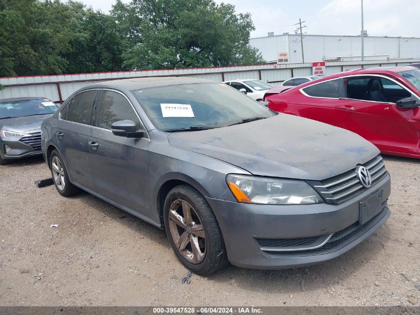 2013 VOLKSWAGEN PASSAT 2.5L SE