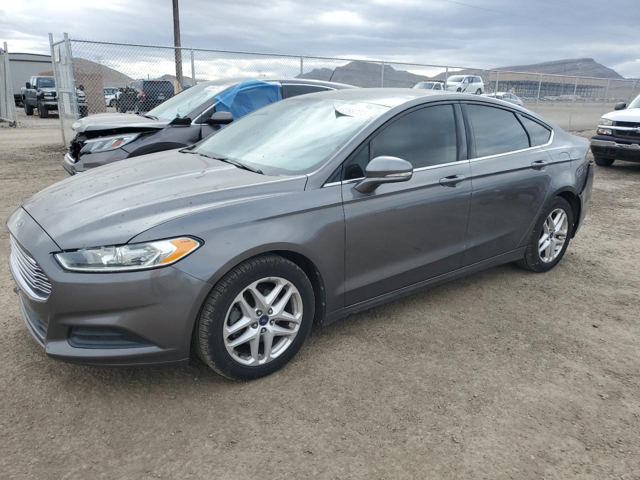 2013 FORD FUSION SE